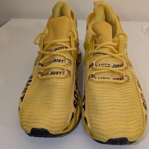  Just So So brand running shoes featuring a blade-type sole